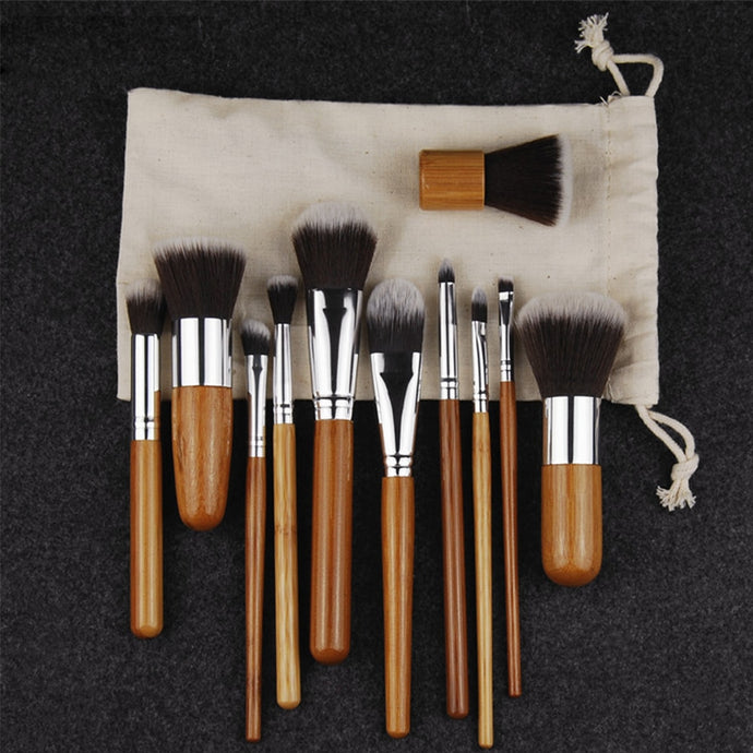 11/6pcs Bamboo Kabuki Makeup Brushes